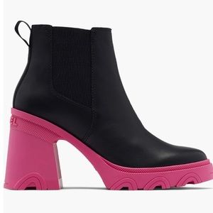 Sorel Pink Lug Sole Boot 8